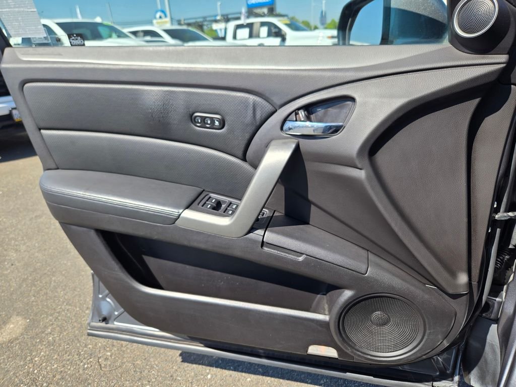 Used 2010  Acura Technology Package image 13