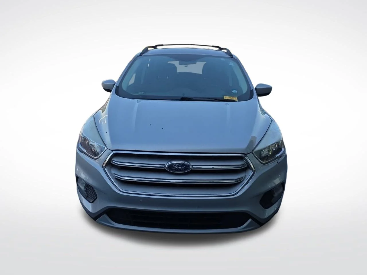 Used 2018 Ingot Silver Ford SE image 2