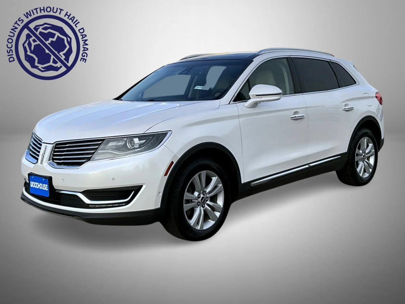 Used 2017 White Lincoln Reserve image 1