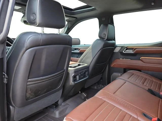 Used 2026 Downpour Metallic GMC Denali Ultimate image 22