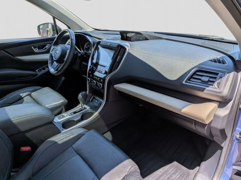 Used 2020 Blue Subaru Limited image 32