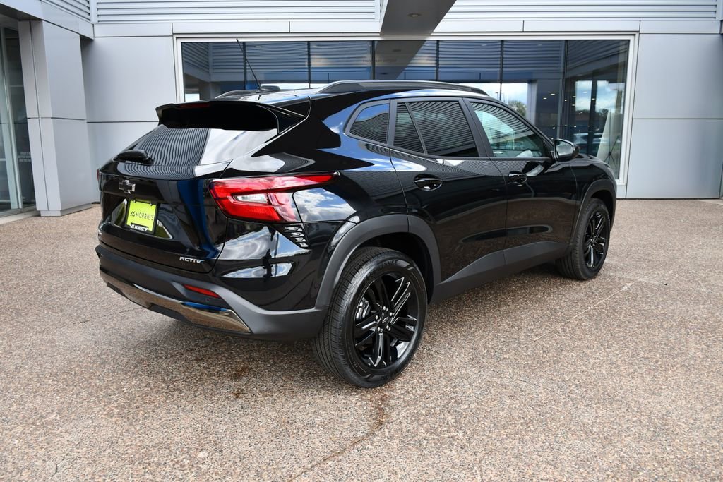 2026 Chevrolet Trax Activ - Photo 7
