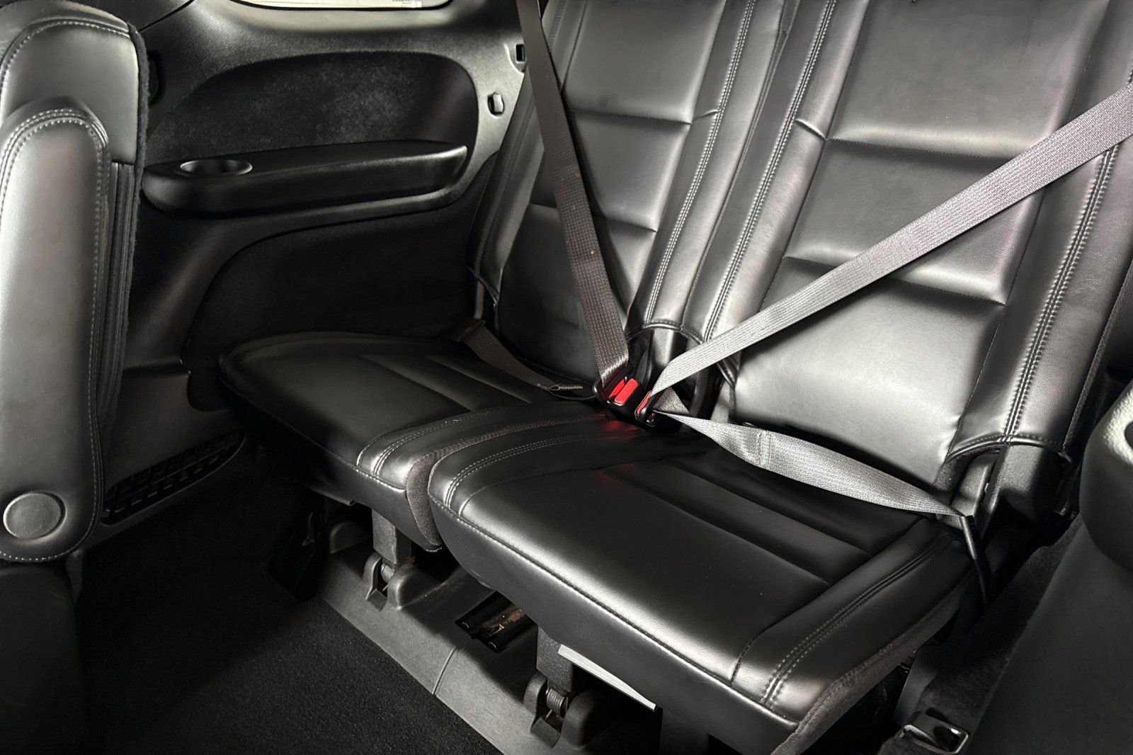 Used 2020 Black Dodge Citadel image 16