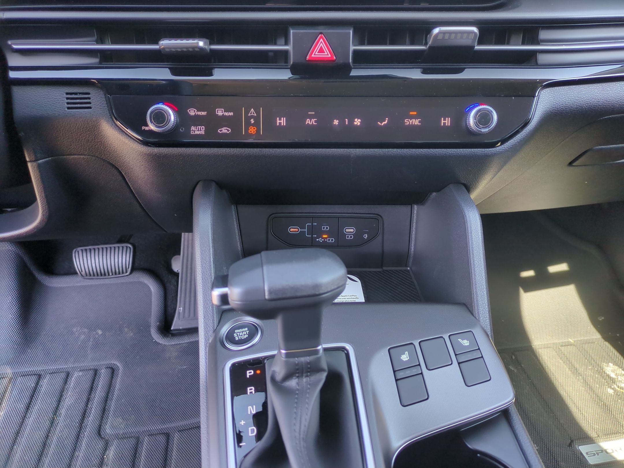2026 Kia Sportage EX - Photo 14