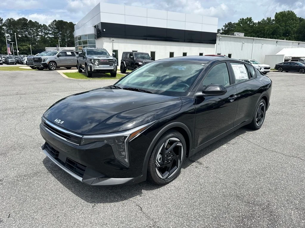 New 2026 Black Kia EX image 3
