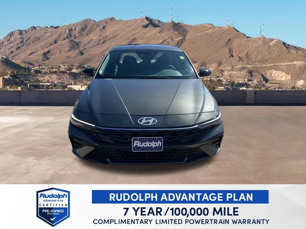 Used 2025 Gray Hyundai SEL Sport image 9