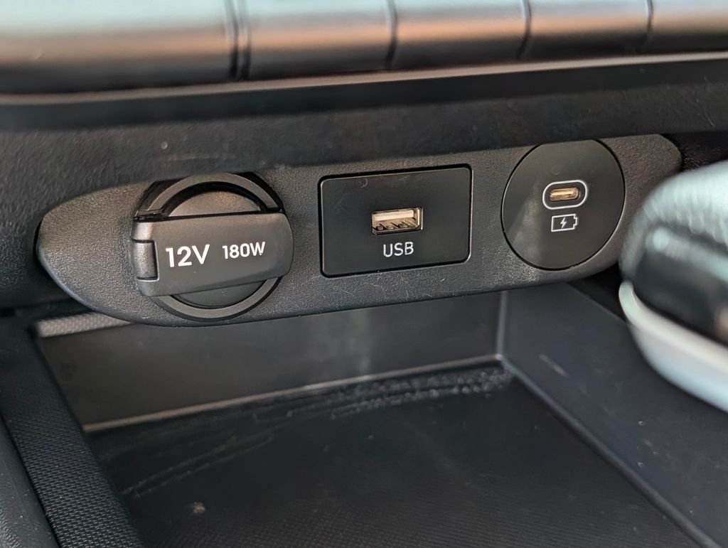 2024 Hyundai Elantra SEL - Photo 24