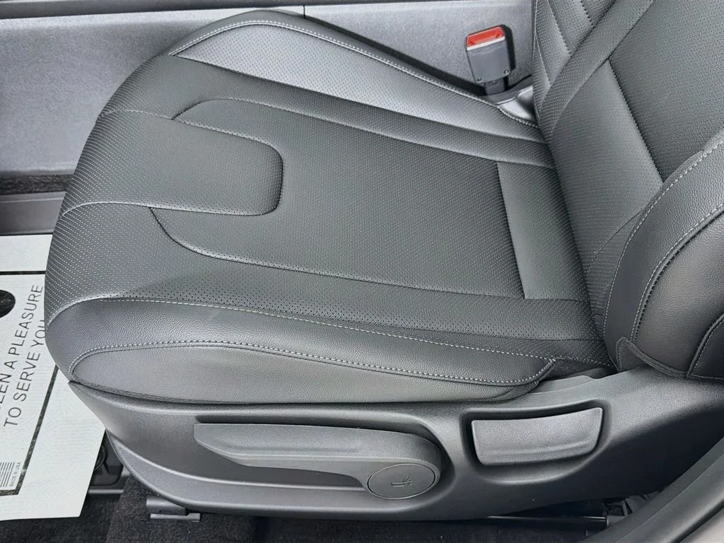 New 2026 Serenity White Hyundai SEL Sport Plus image 18