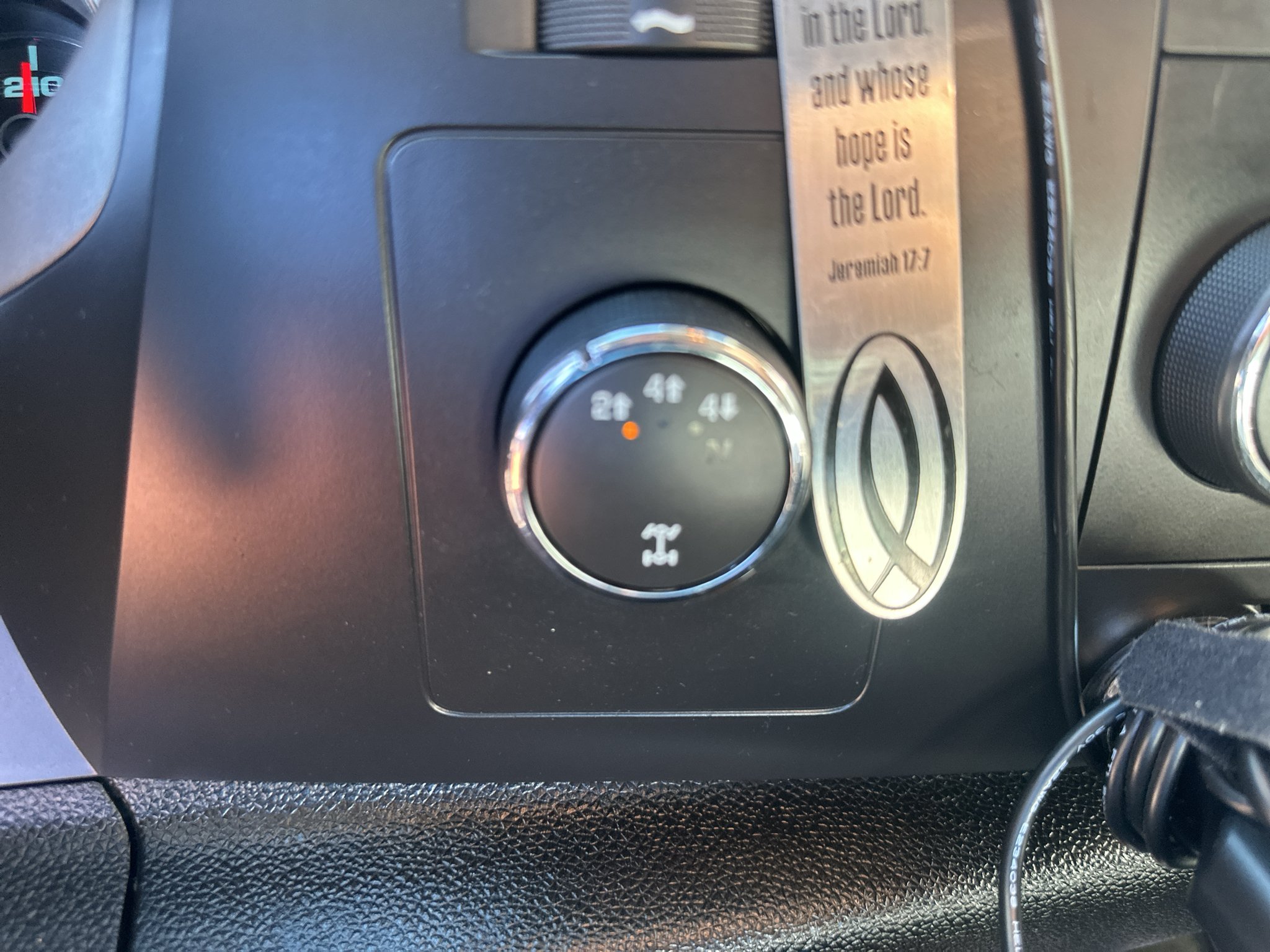 Used 2008 Silver Birch Metallic Chevrolet LT w/1LT image 9