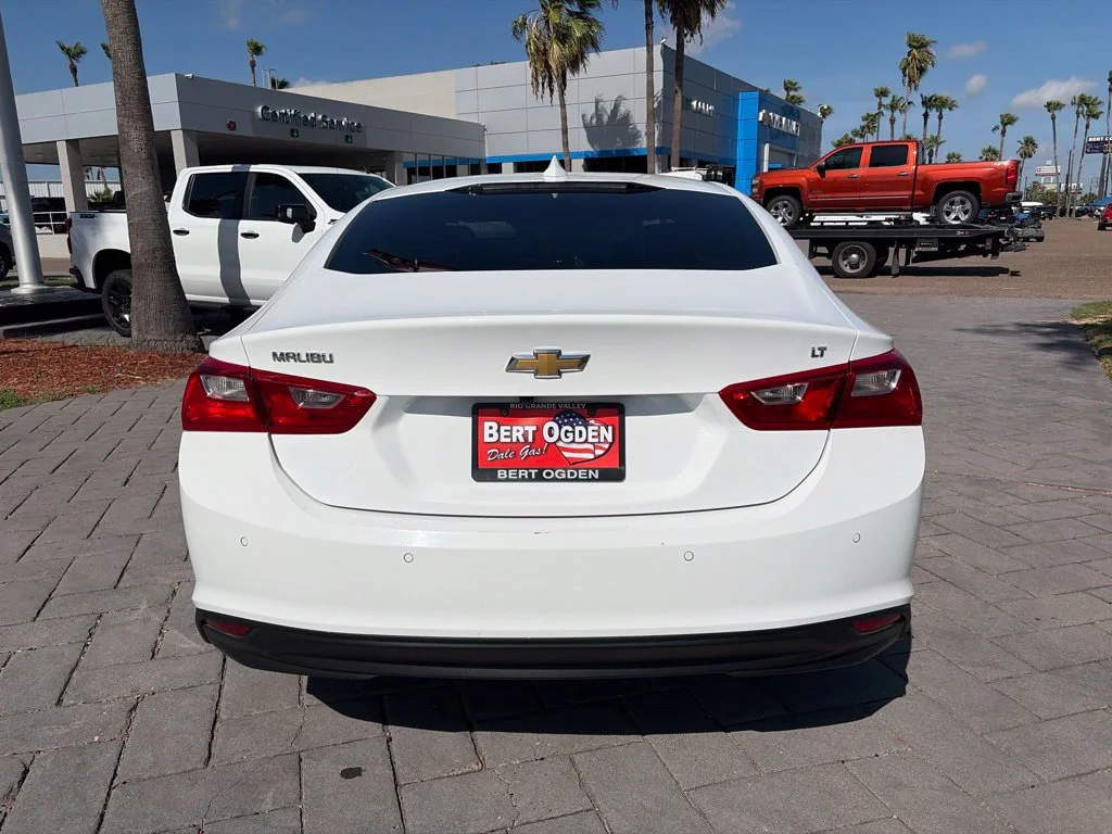 Used 2024 White Chevrolet LT image 5
