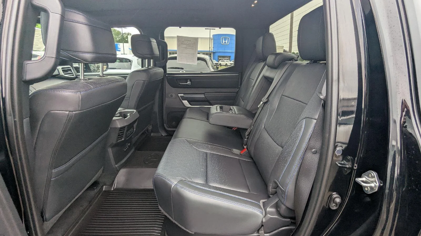2024 Toyota Tundra Platinum - Photo 12