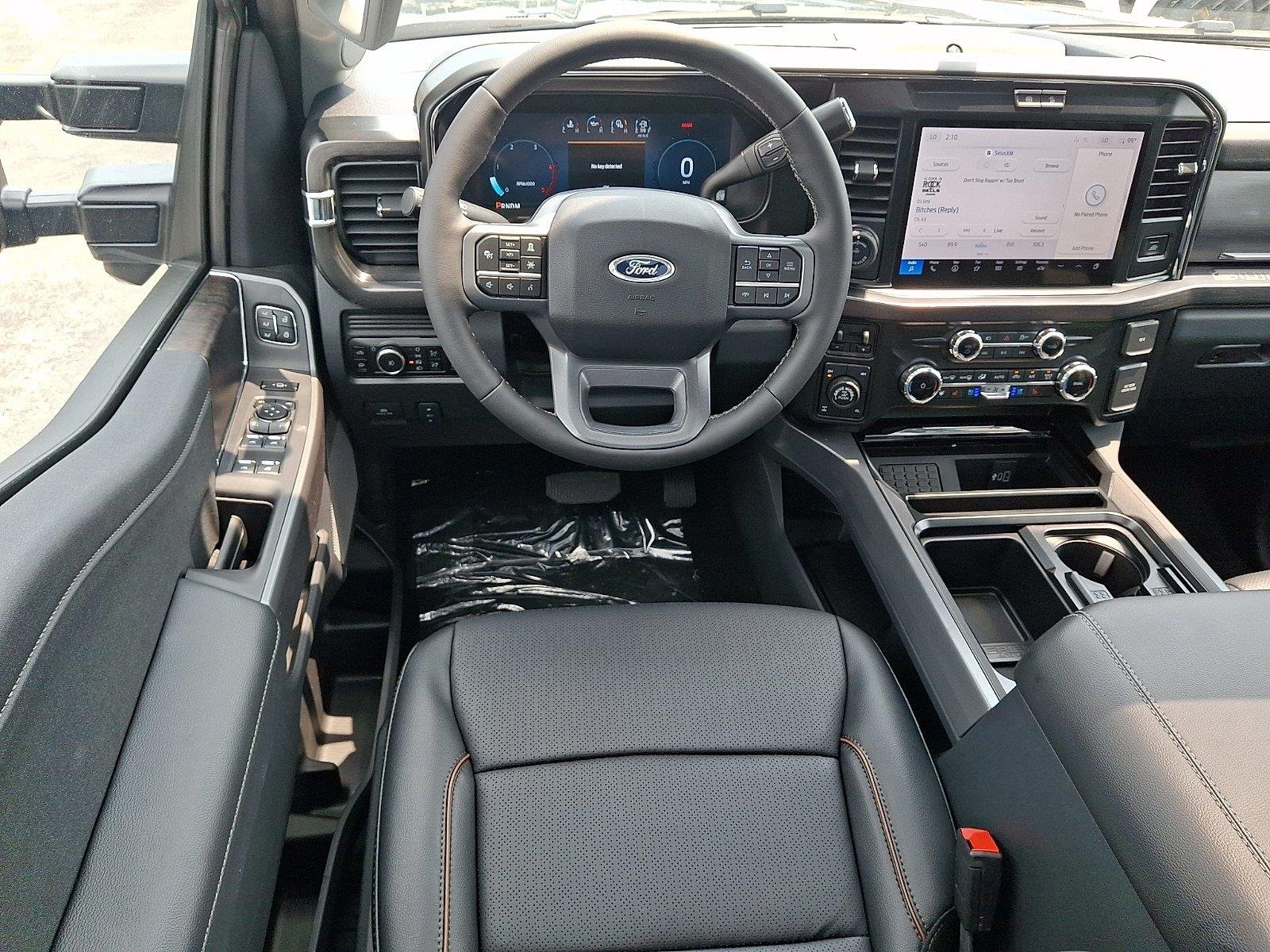 New 2026 Agate Black Metallic Ford F-250® Lariat® image 7