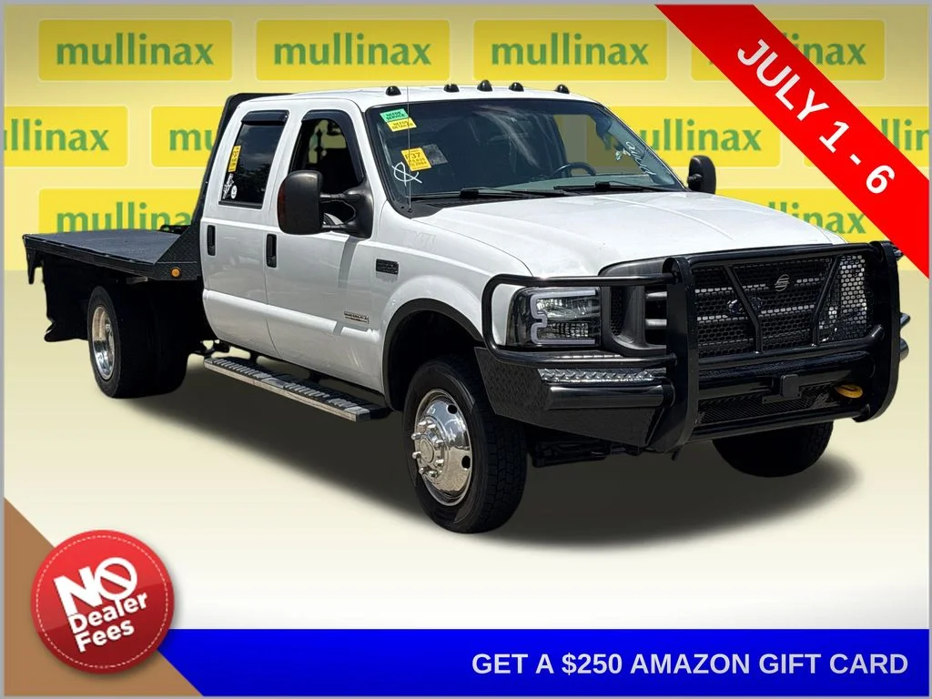 2004 Ford F-550's photo