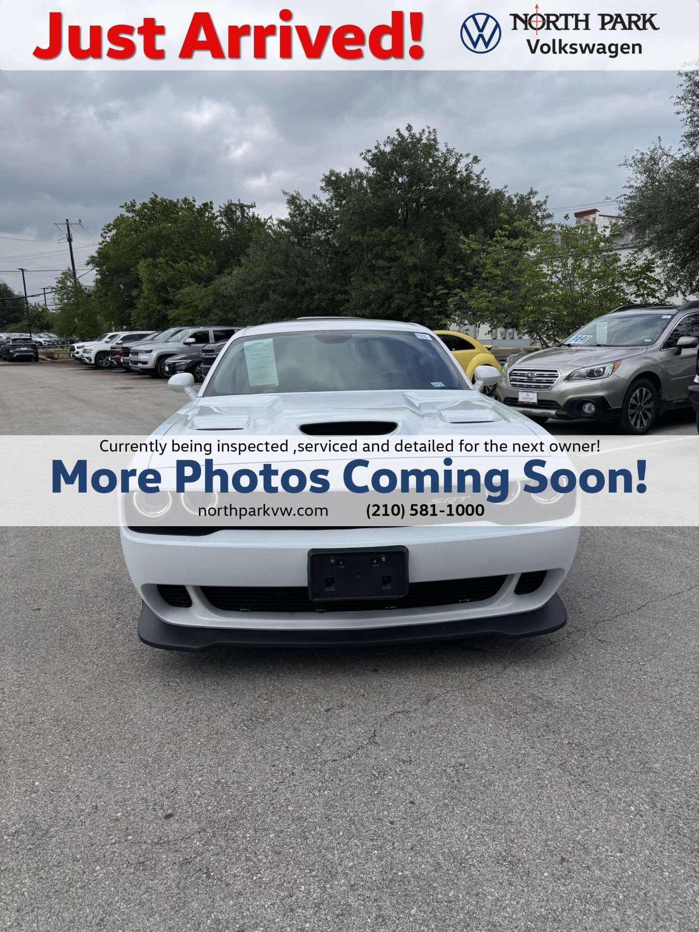 2016 Dodge Challenger SRT