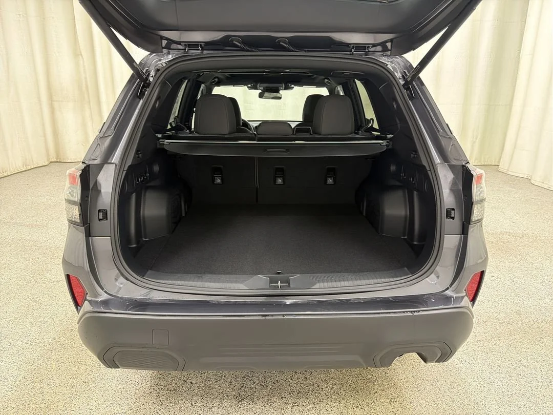 New 2026 Magnetite Gray Metallic Subaru Premium image 17