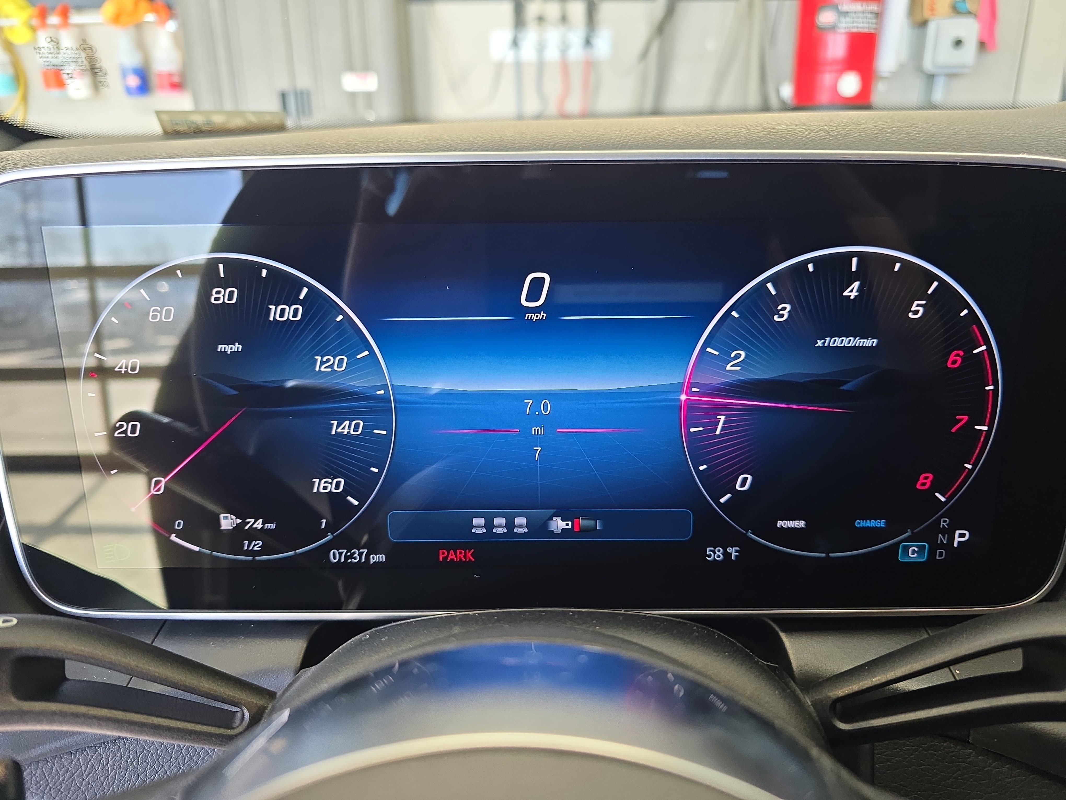 New 2026 Graphite Grey Metallic Mercedes-Benz GLC300 image 21