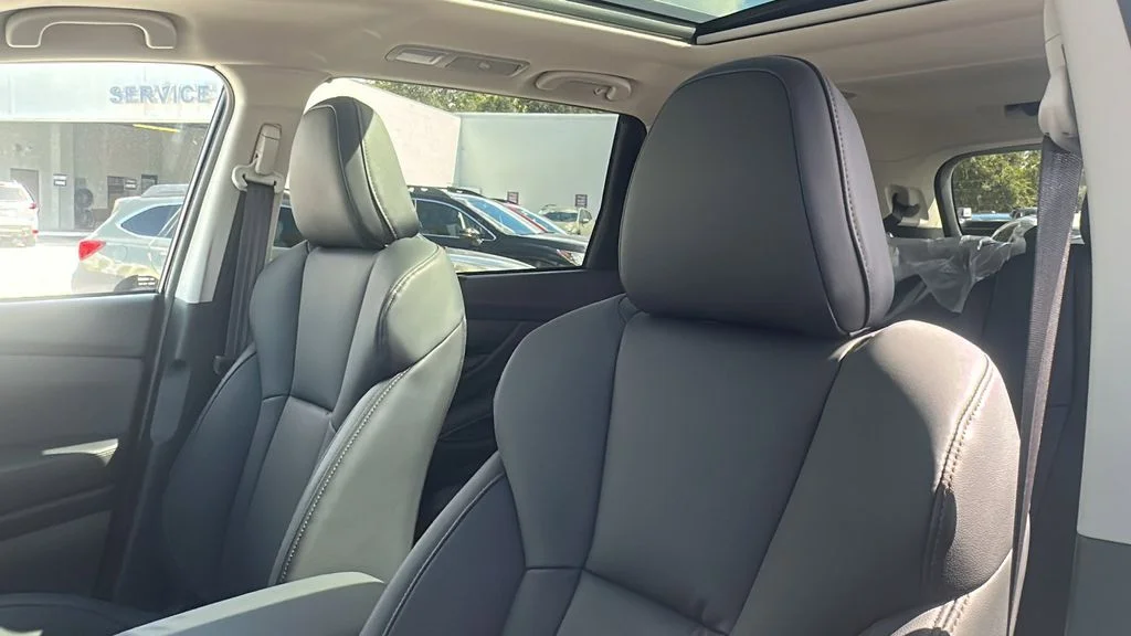 2025 Subaru Ascent Bronze Edition - Photo 7