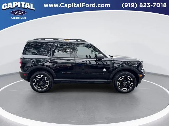 Used 2024 Black Ford Outer Banks image 9