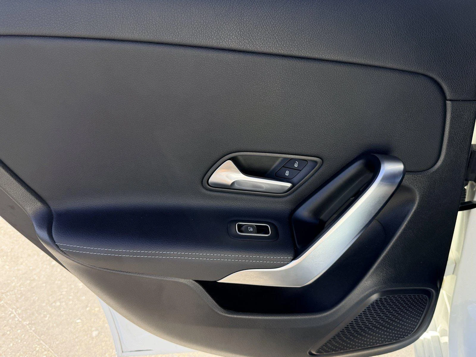 Used 2022 Polar White Mercedes-Benz A 220 image 17