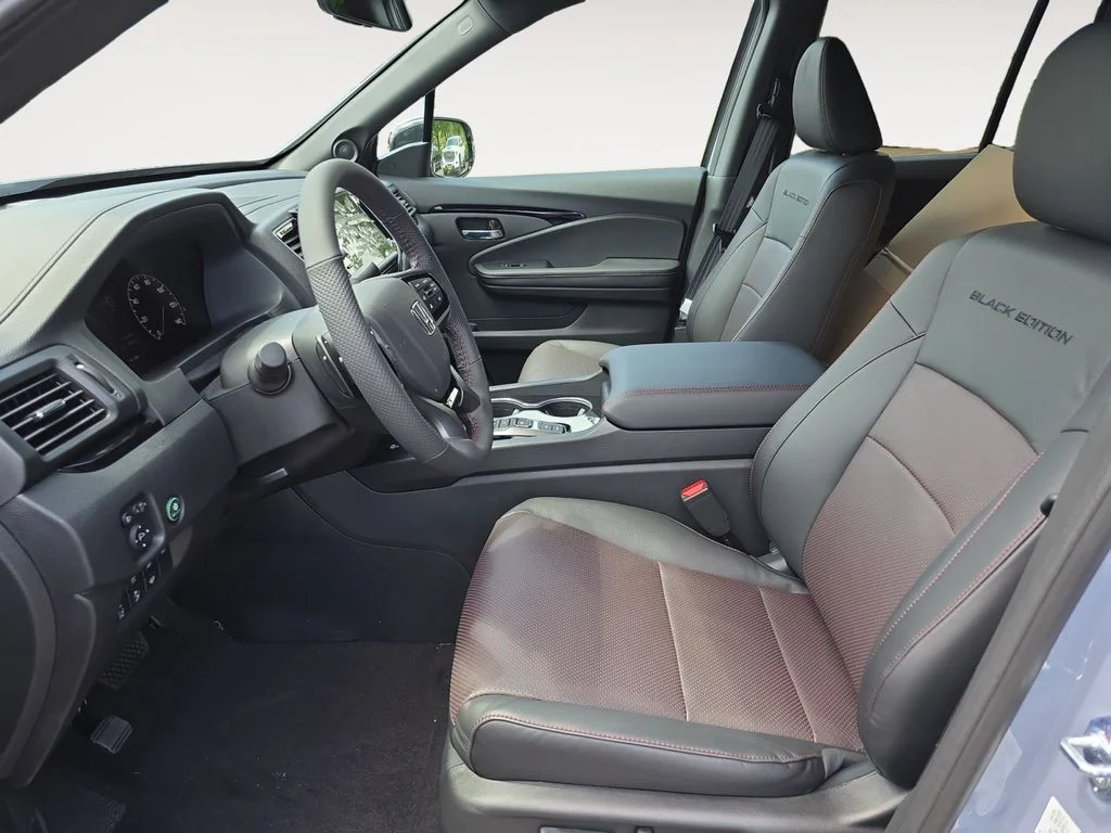 New 2026 Sonic Gray Pearl Honda Black Edition image 9