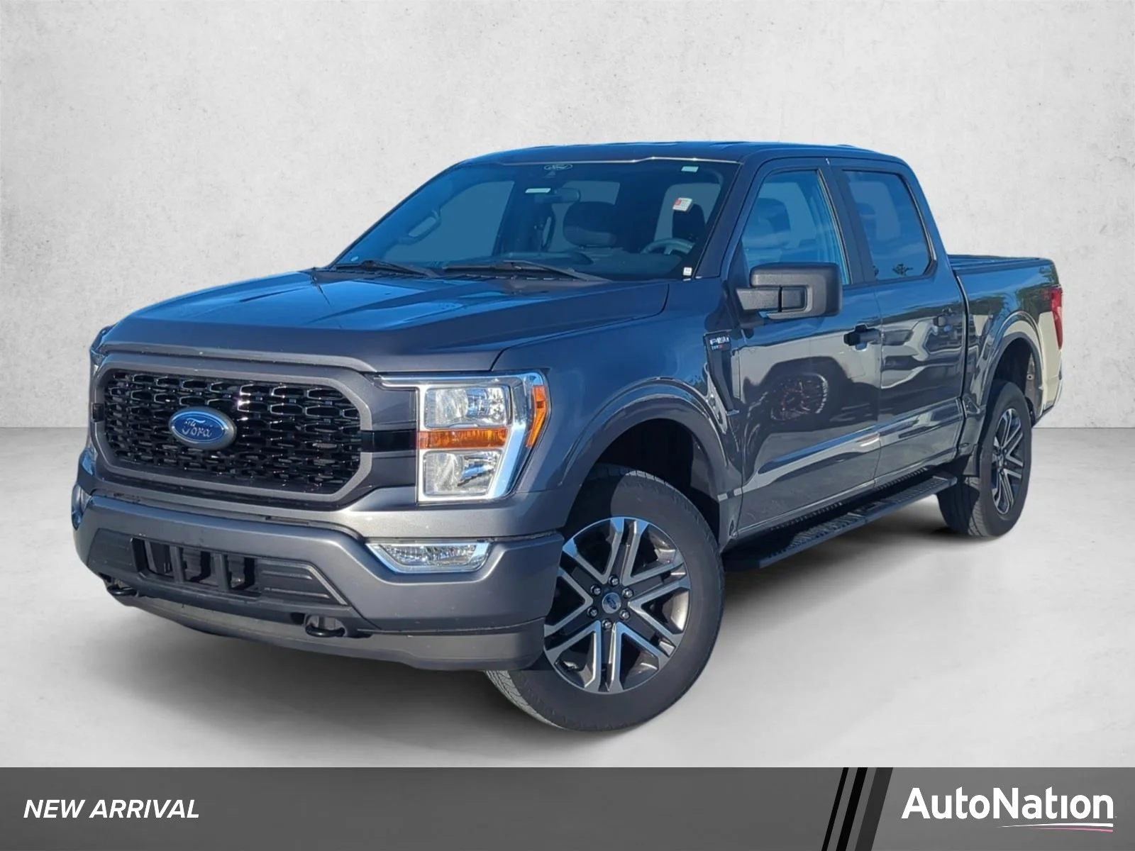 Used 2021 Carbonized Gray Metallic Ford XL image 1