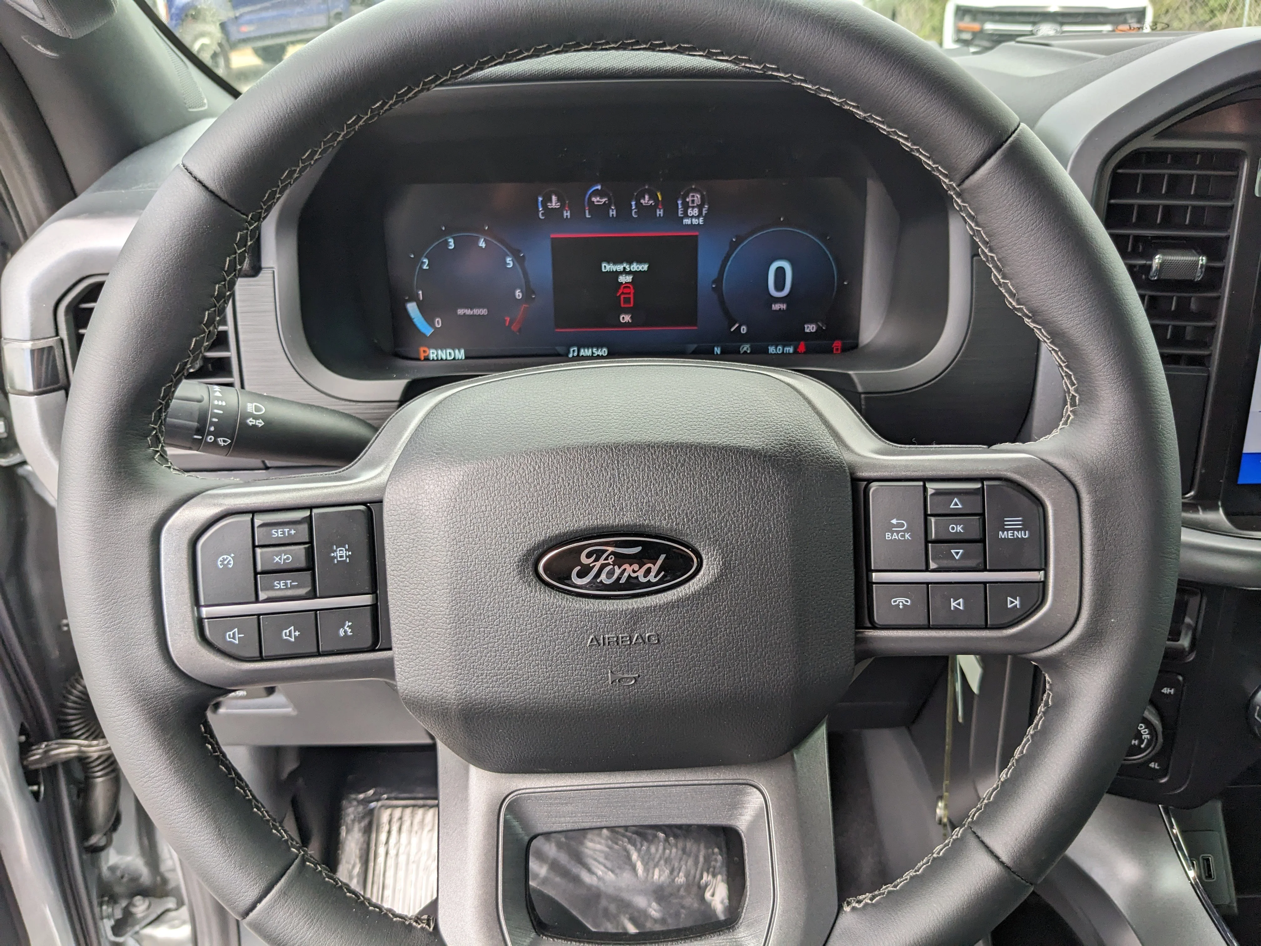 New 2026 Iconic Silver Metallic Ford XLT image 26