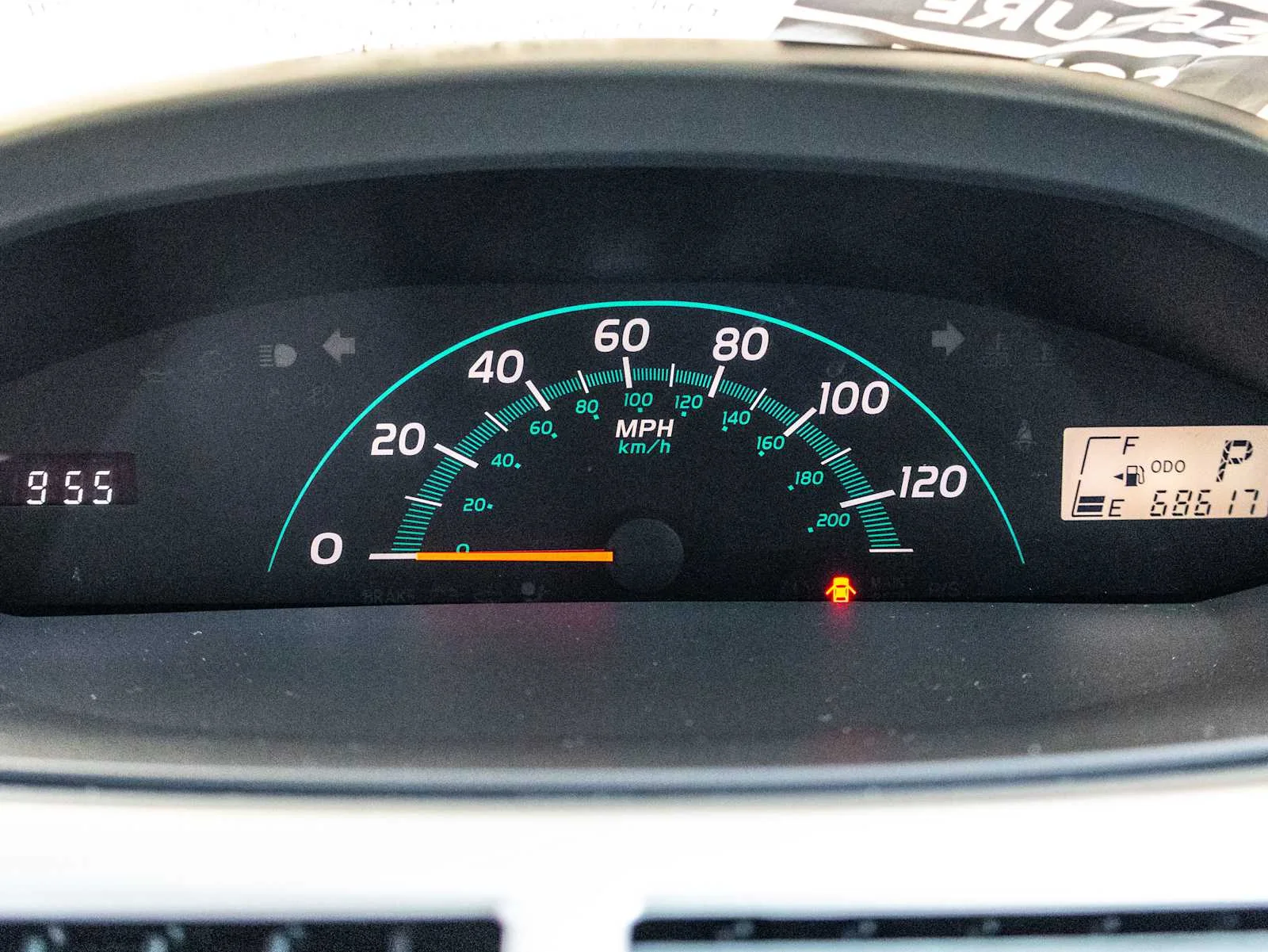 Used 2008 Polar White Toyota  image 40