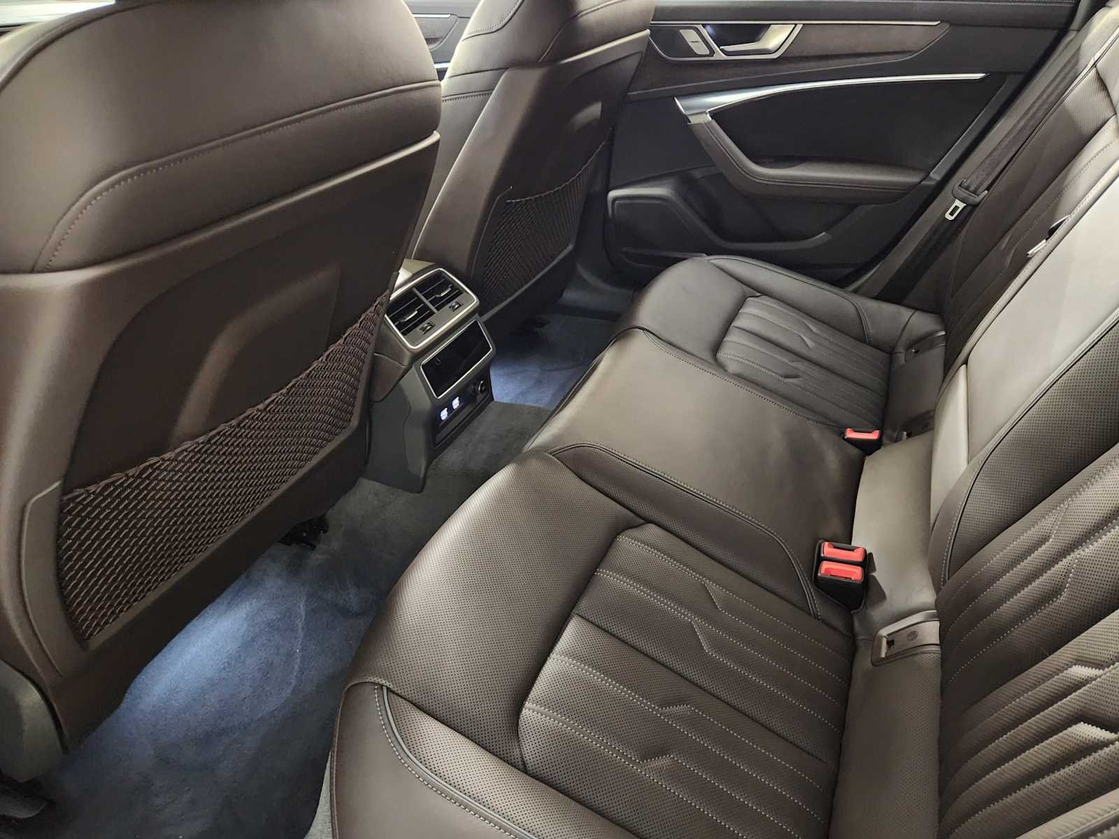 Used 2019 Mythos Black Metallic Audi Premium Plus image 29