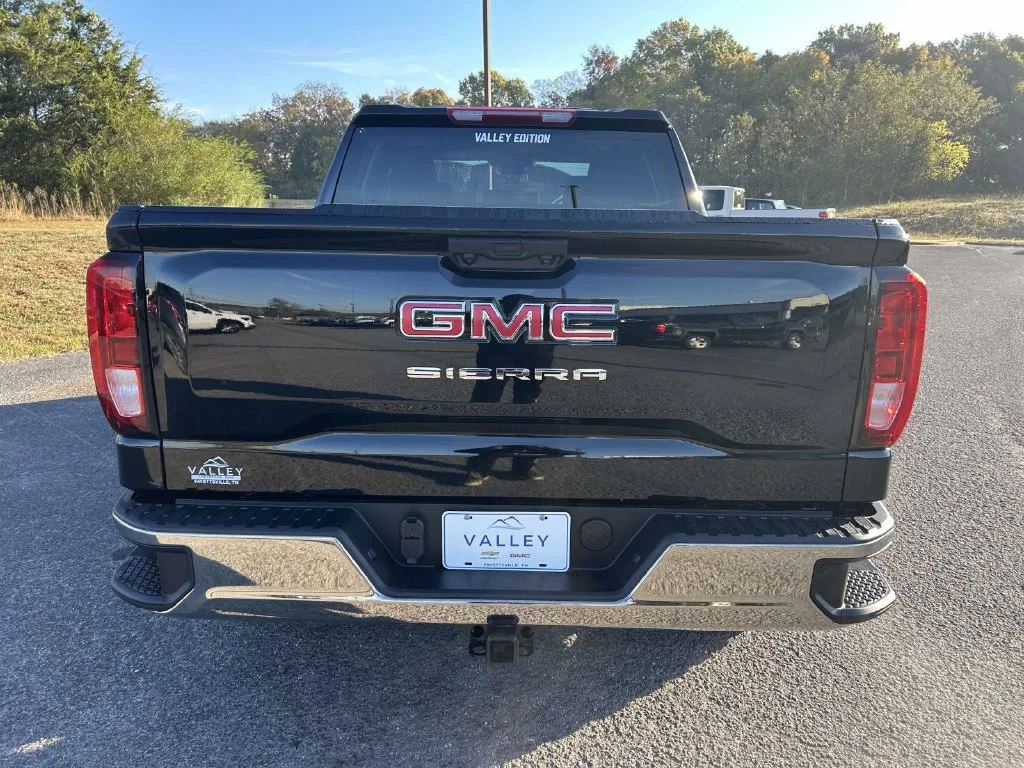 New 2026 Onyx Black GMC Pro image 5