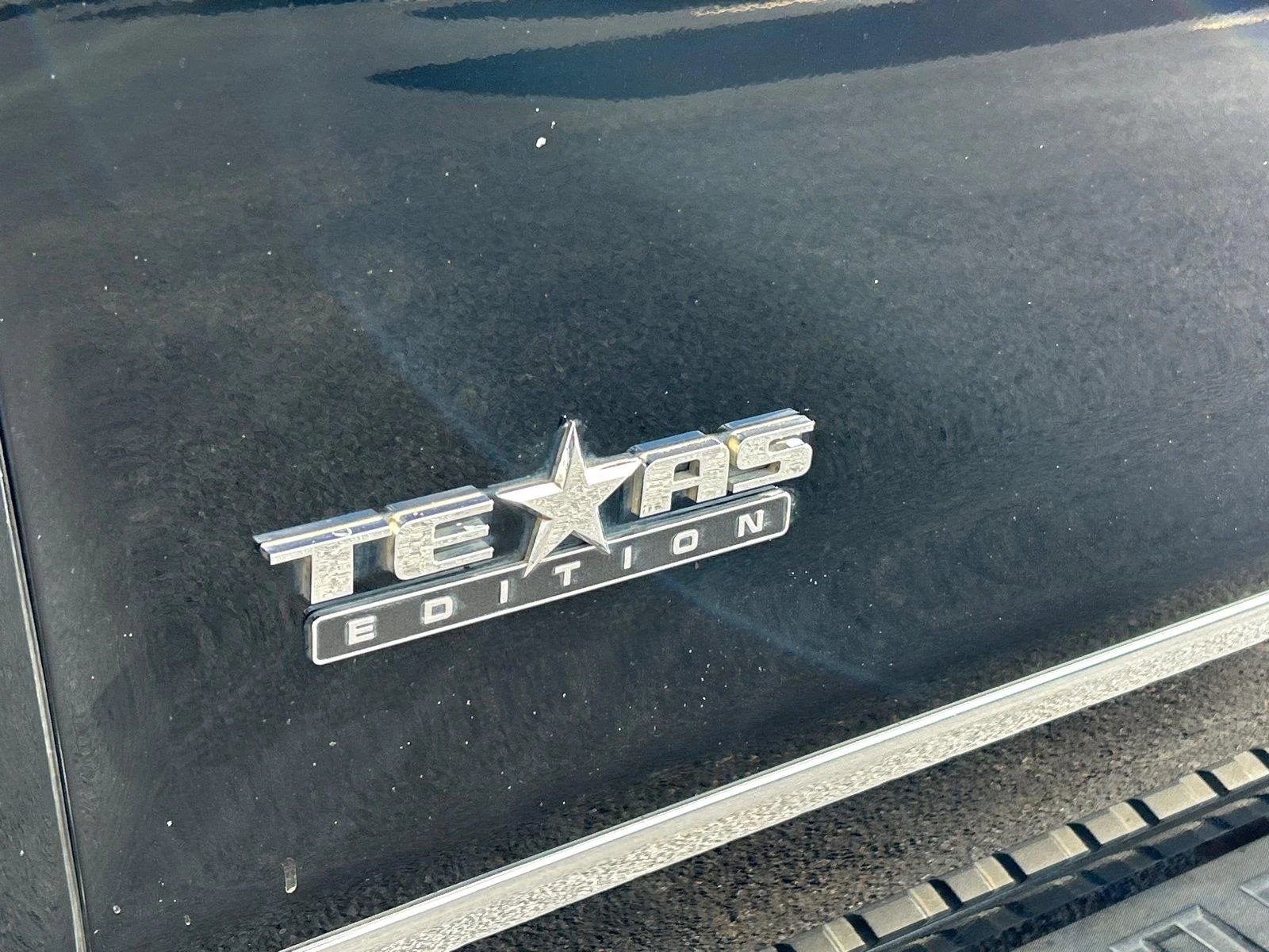 Used 2018 ONYX BLACK GMC SLT image 11