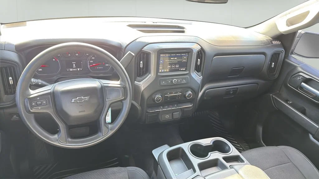 Used 2019 BLACK Chevrolet Custom Trail Boss image 21