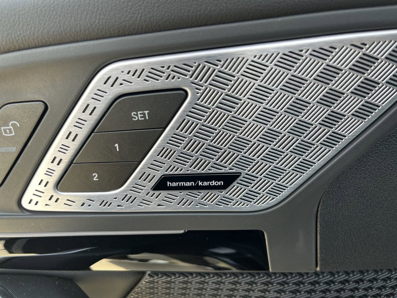 2025 BMW X1 28i - Photo 20