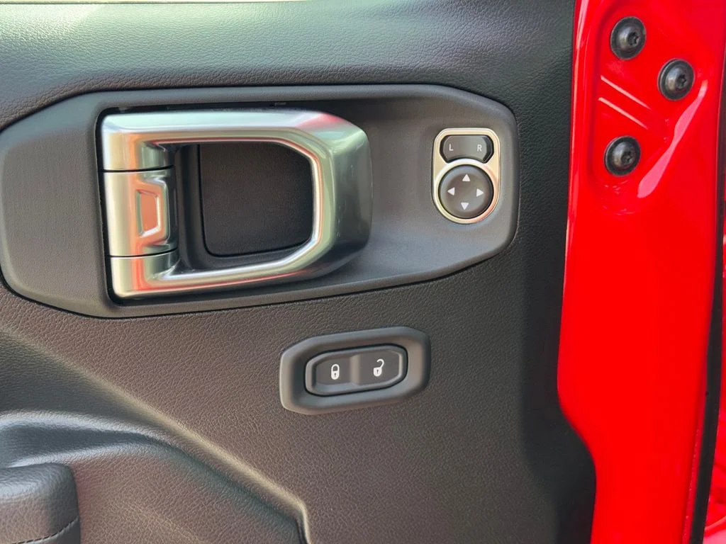 2025 Jeep Gladiator Sport S - Photo 14
