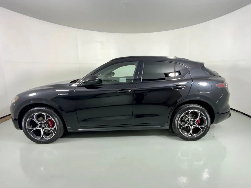 2026 Alfa Romeo Stelvio Base - Photo 11