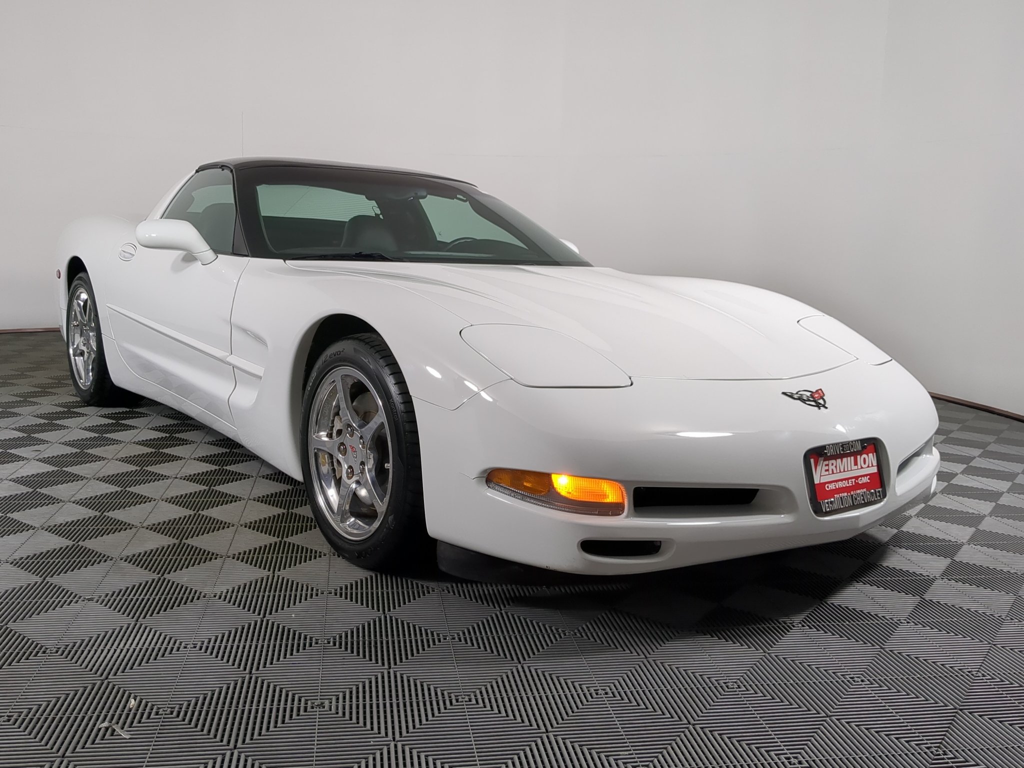 2004 Chevrolet Corvette