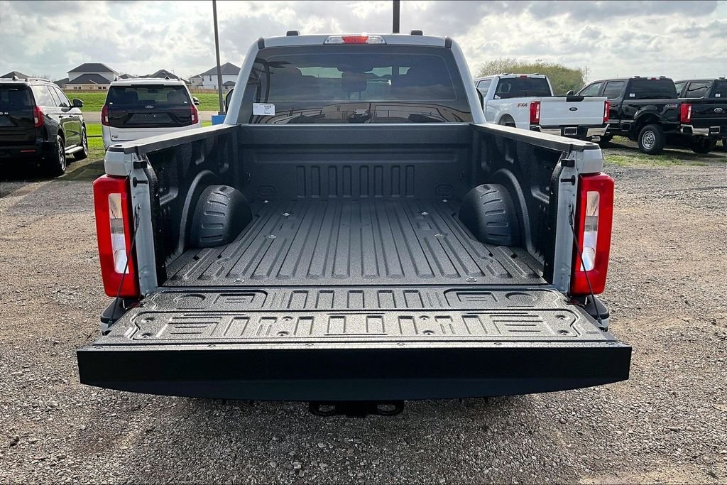 New 2026 Ford Super Duty F-250 XL 4D Crew Cab