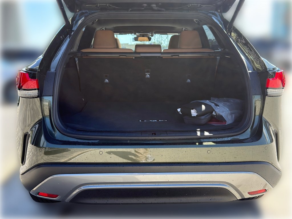 Certified Used 2026 NORI GREEN PEARL Lexus Premium image 8