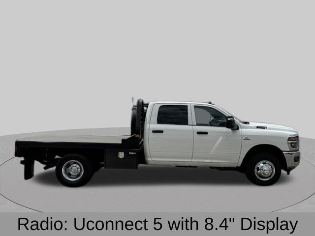 New 2026 Bright White Clear-Coat Exterior Paint RAM Tradesman image 10