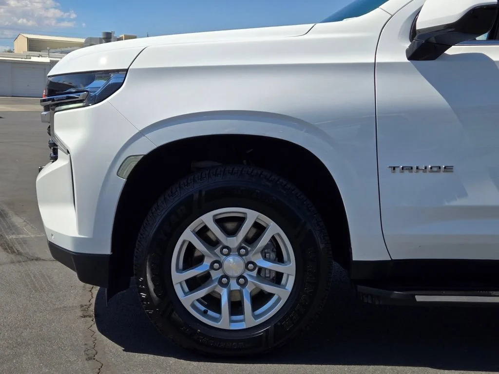 Used 2023 Summit White Chevrolet LS image 8