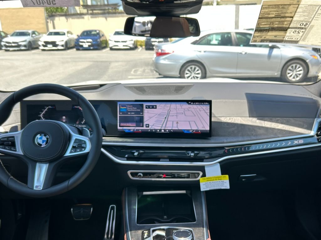 New 2026 Mineral White Metallic BMW xDrive40i image 33