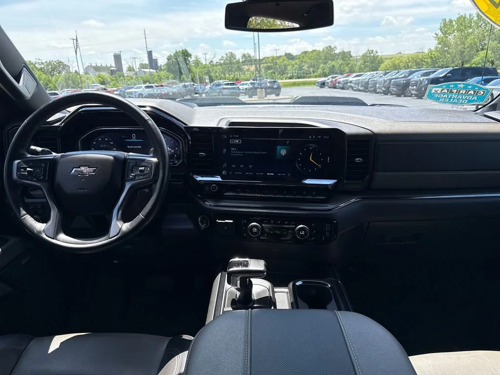2023 Chevrolet Silverado 1500 ZR2 - Photo 11