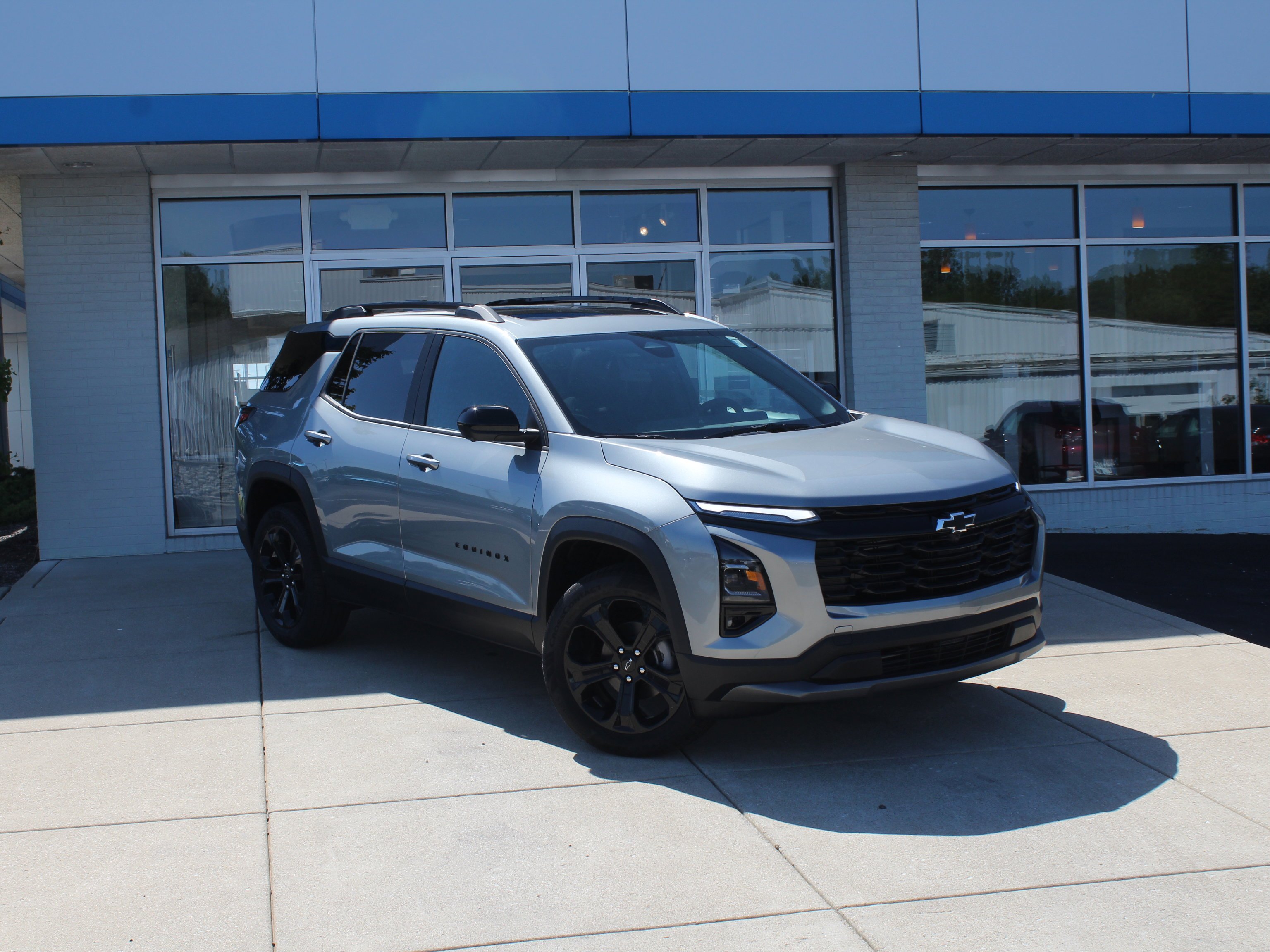 2026 Chevrolet Equinox LT - Photo 2