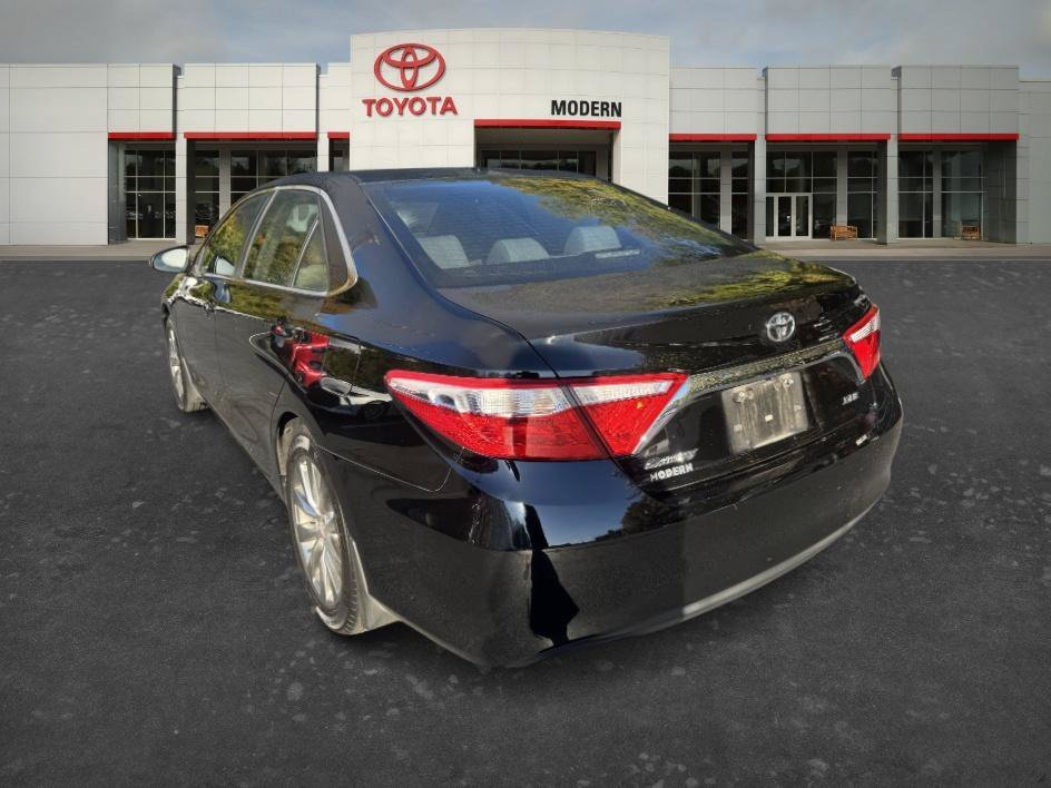 Used 2015 Attitude Black Toyota XLE image 7