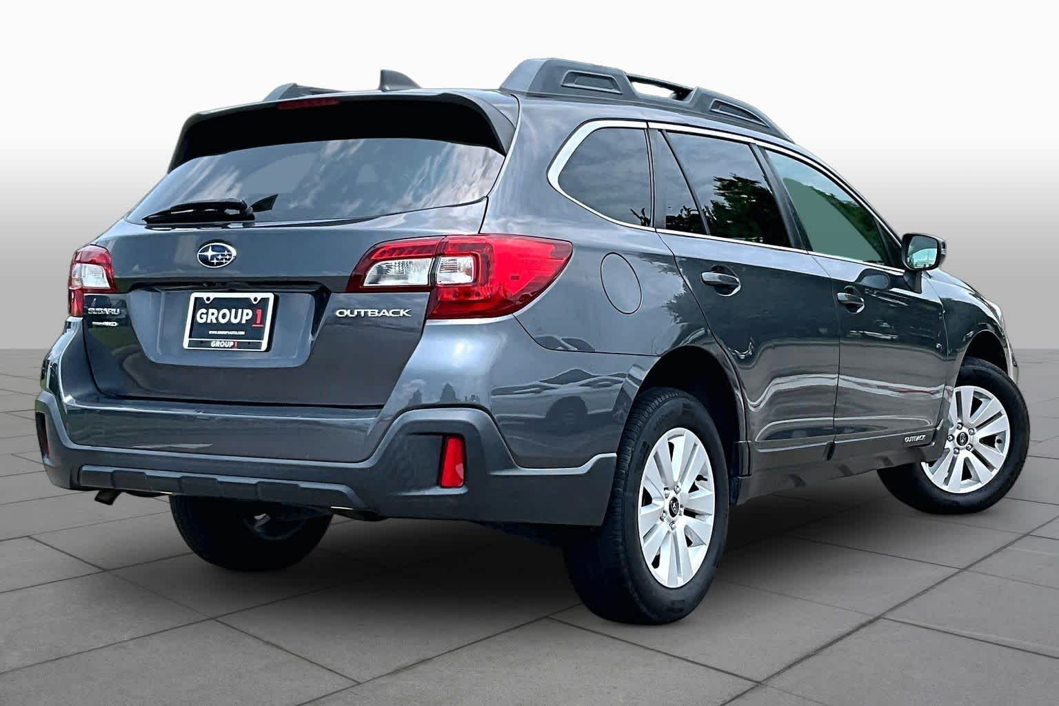 Used 2018 Magnetite Gray Metallic Subaru Premium image 13