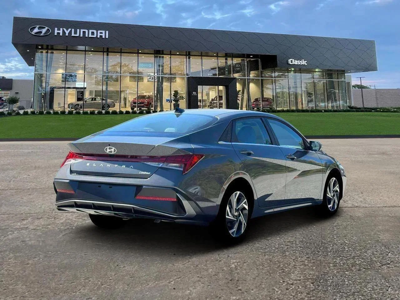 New 2026 Ecotronic Gray Pearl Hyundai Limited image 5