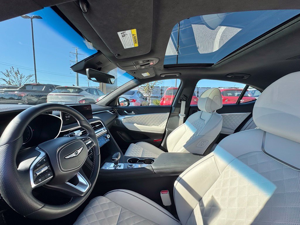Used 2025 Gray Genesis 3.3T Sport Advanced image 19