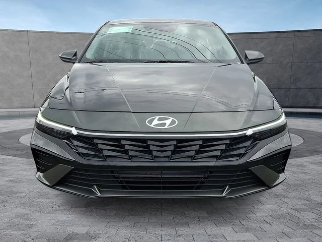 New 2026 Gray Hyundai SE image 2