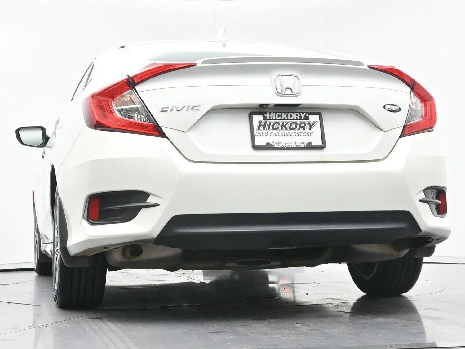 Used 2017 White Orchid Pearl Honda EX-T image 45
