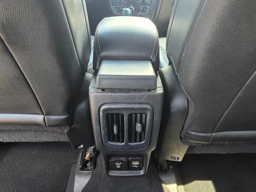 Used 2021 Redline Pearlcoat Jeep 80th Anniversary image 29