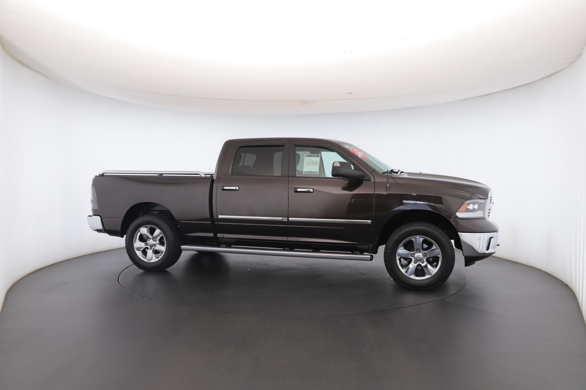 Used 2016 Luxury Brown Pearlcoat Ram 4WD Crew Cab 149 Big Horn image 35